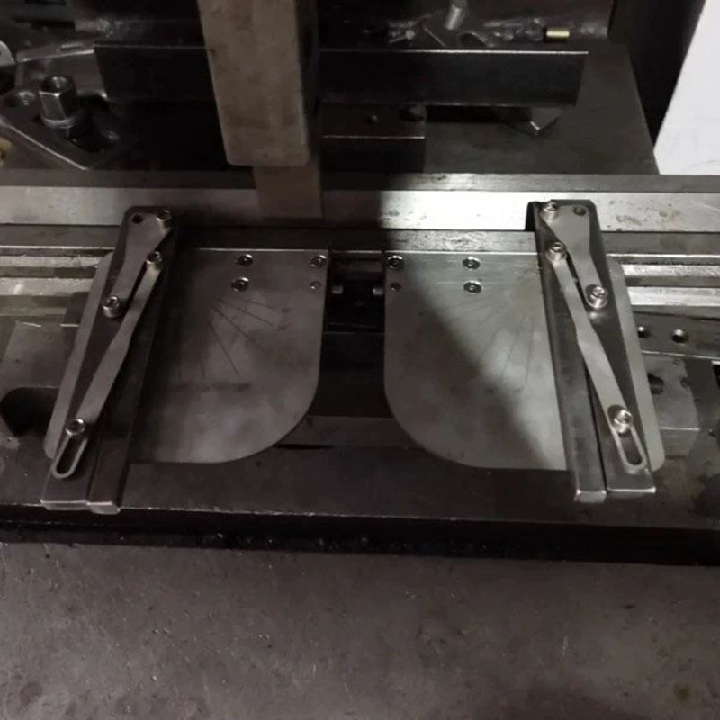 Magnetic Suction Bending Machi - Workshop Tools Locations review and price